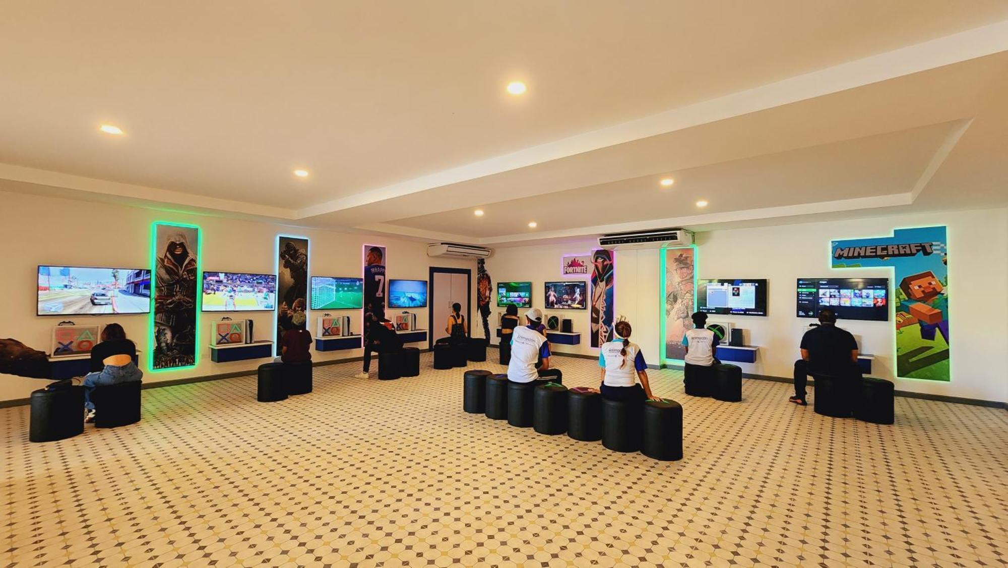 Sunsol Ecoland Hotel Pedro Gonzalez Екстериор снимка