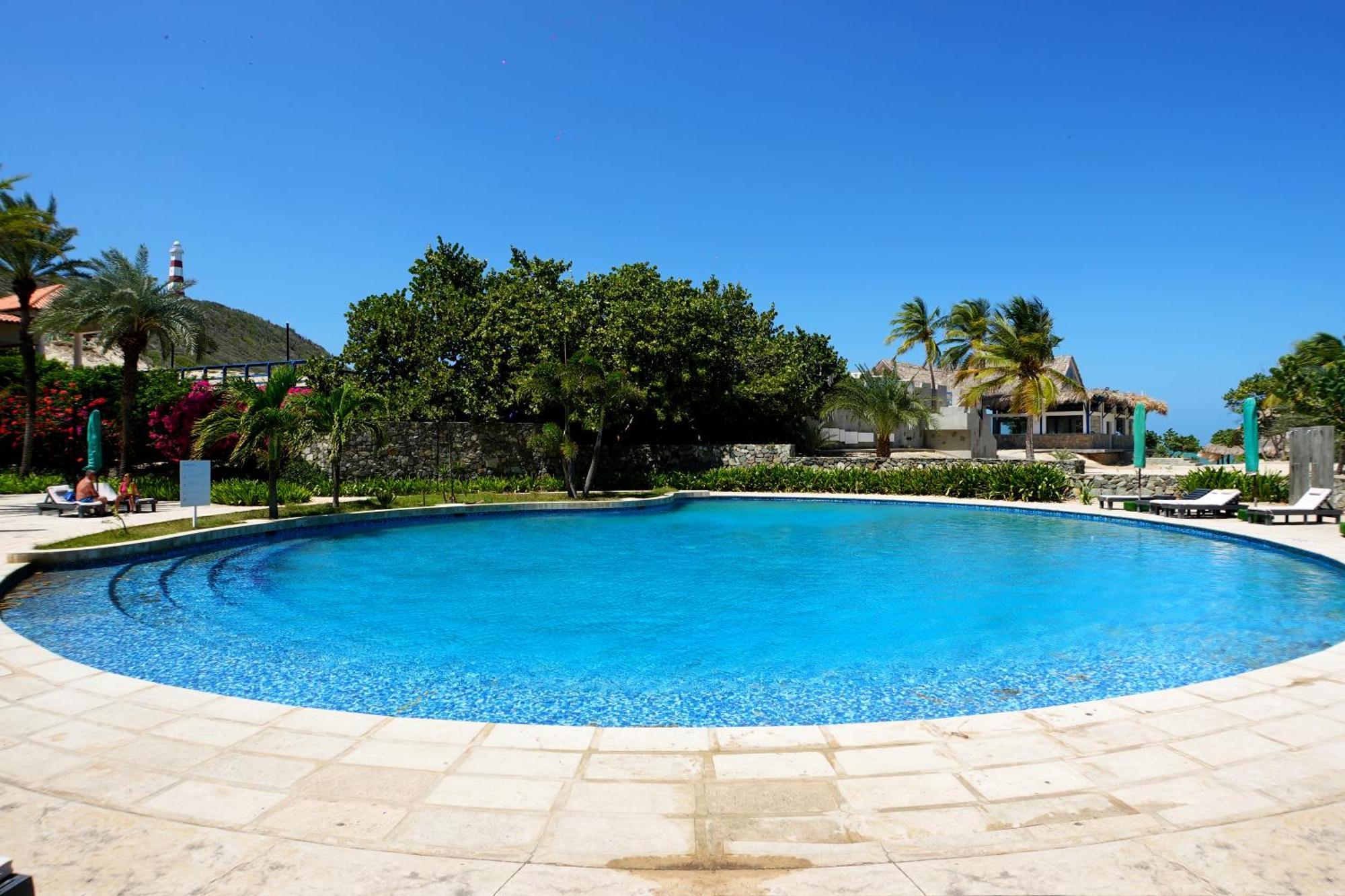 Sunsol Ecoland Hotel Pedro Gonzalez Екстериор снимка