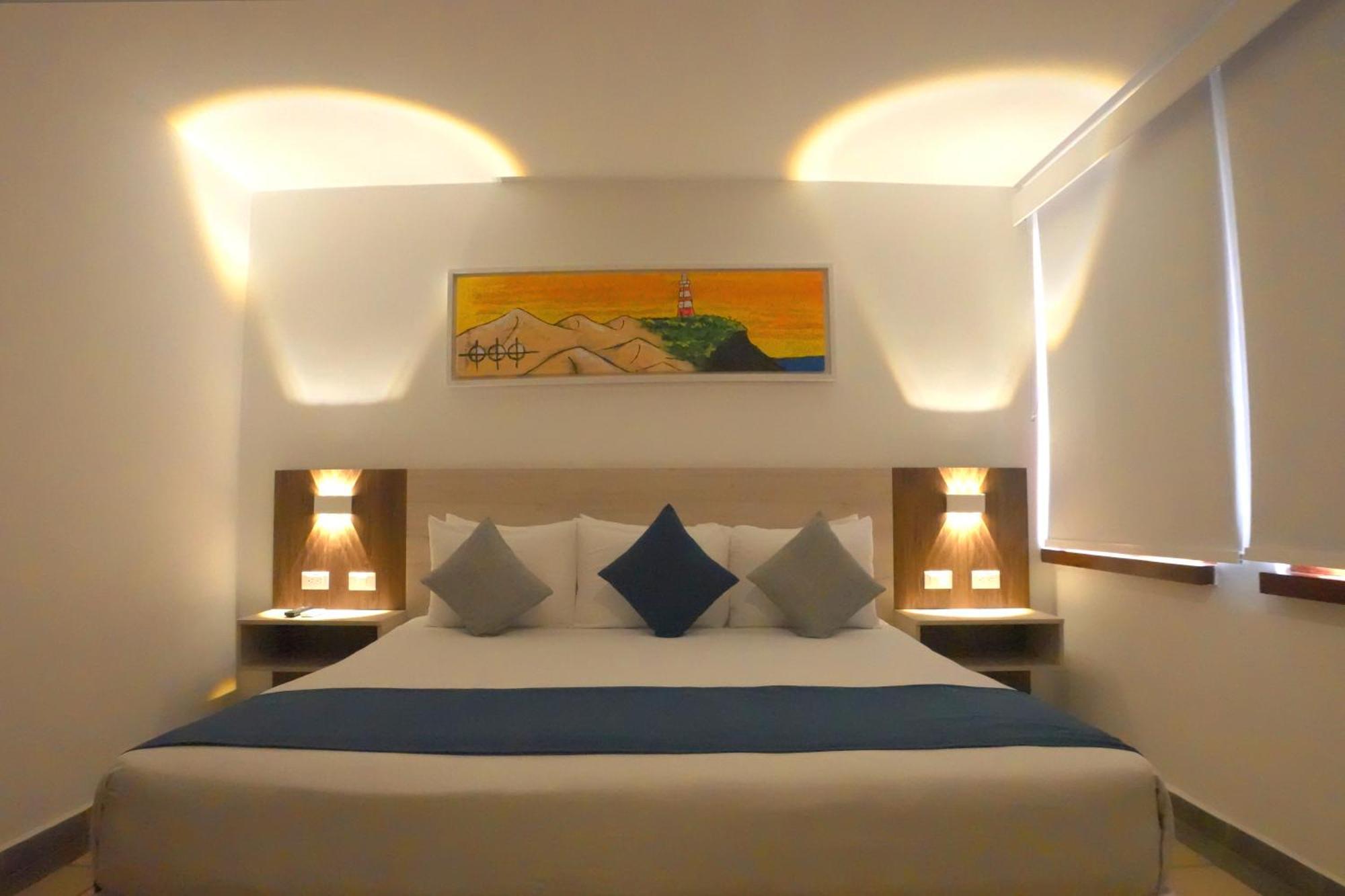Sunsol Ecoland Hotel Pedro Gonzalez Екстериор снимка