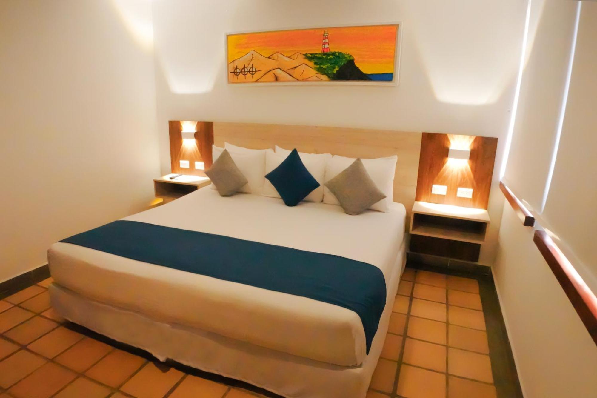 Sunsol Ecoland Hotel Pedro Gonzalez Екстериор снимка